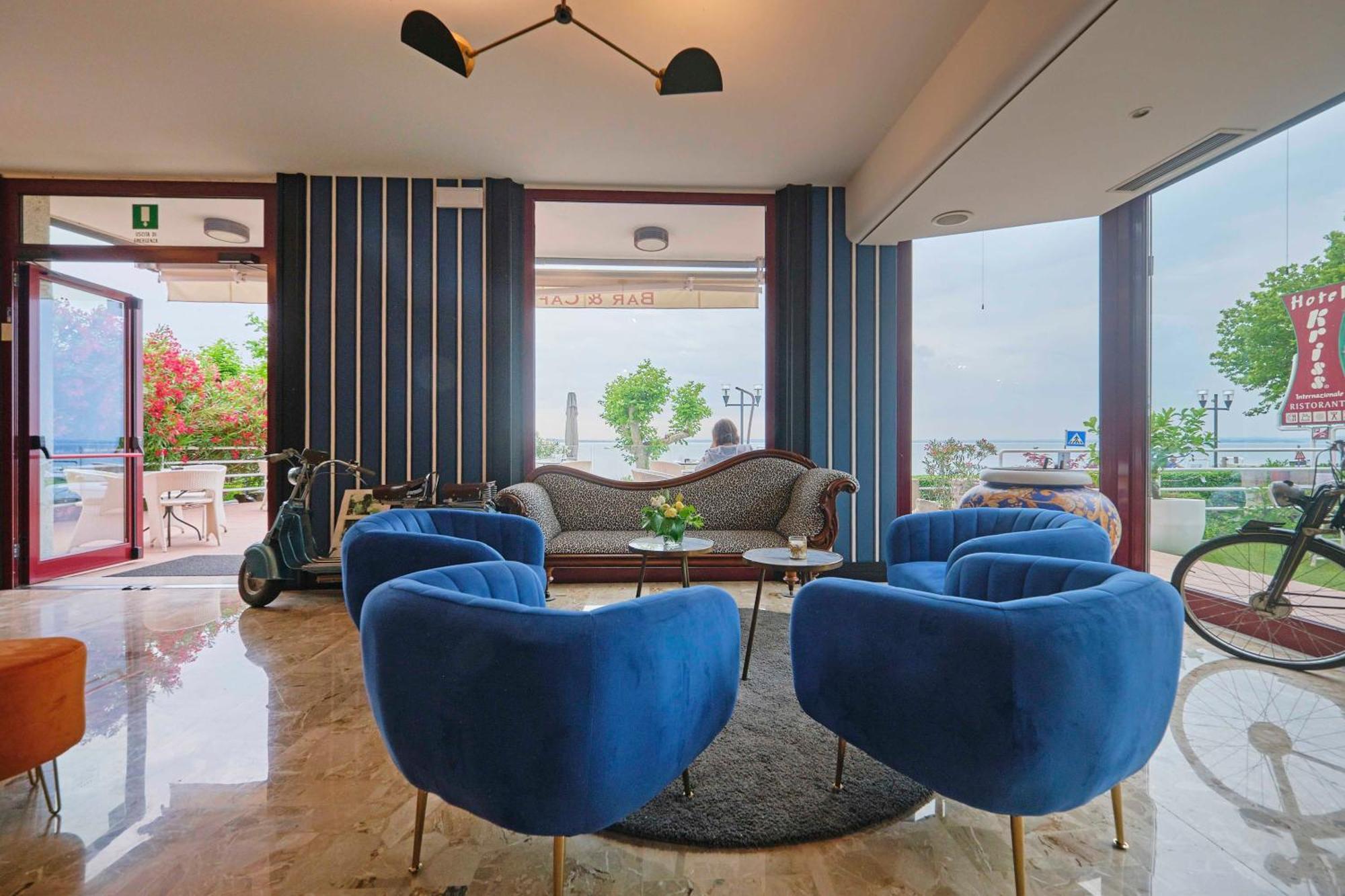 Kriss Internazionale Hotel Бардолино Экстерьер фото